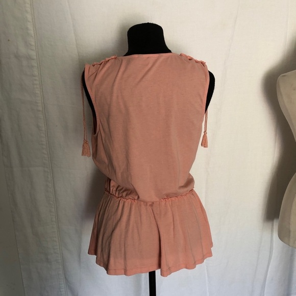 Lauren by Ralph Lauren peach colored V-neck stretch cotton jersey top size M - Picture 8 of 8
